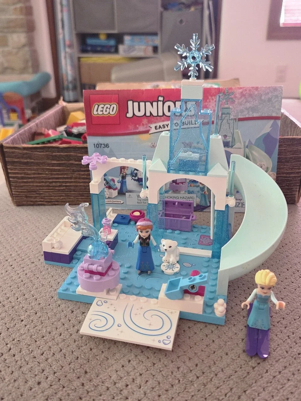 Lego 10736 Juniors Anna Elsa's Frozen Playground W/ Instructions 93% complete